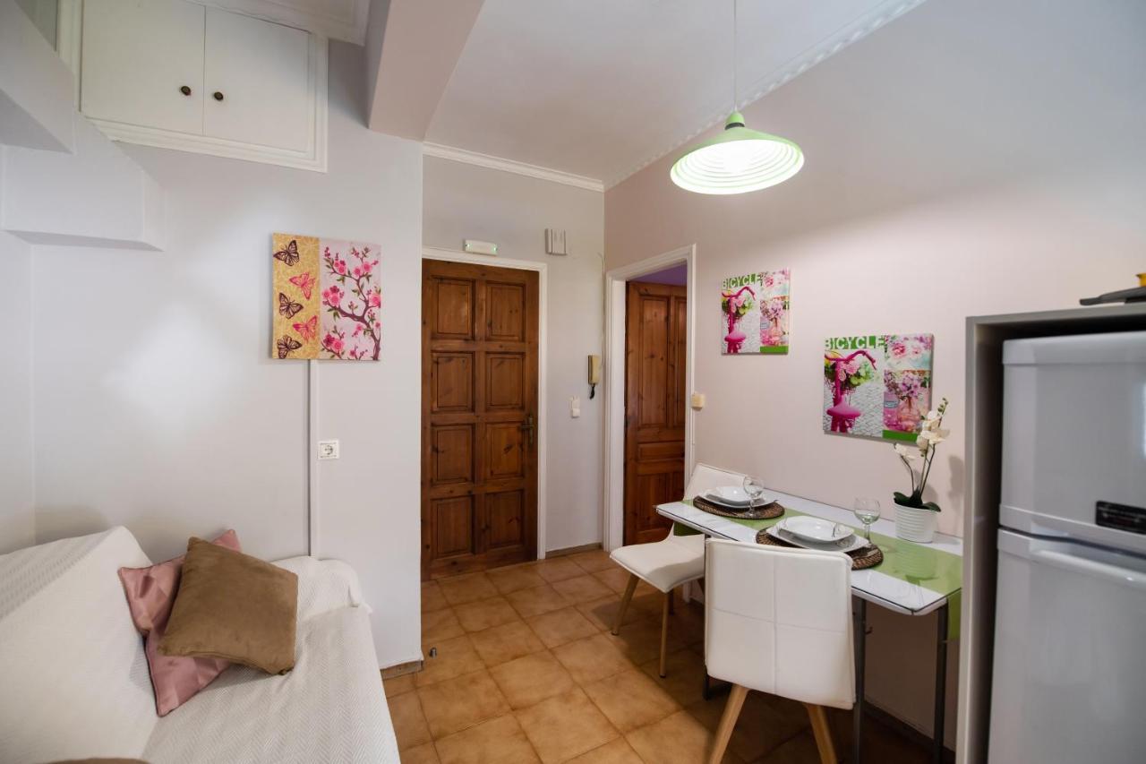 Lefkas City Apartments & Suites Lefkáda エクステリア 写真